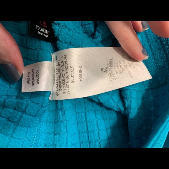 Patagonia R1 Quarter zip - Women’s small in teal - Picture 15 of 16